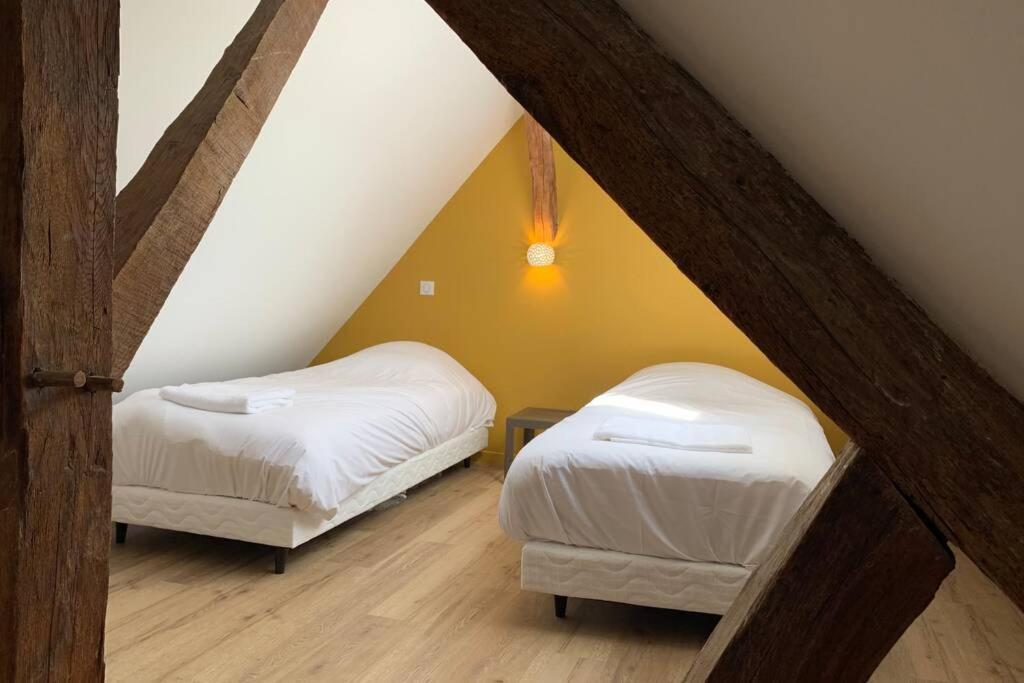 Apartamento Le Cheval Bixio Beaune  Exterior foto